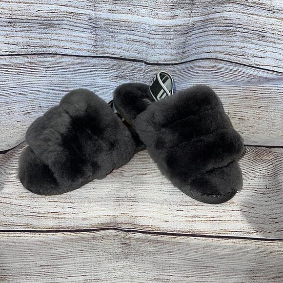 👶🏽 UGG Fluff Yeah Slide Little Girls TWO PAIR - Picture 3 of 8